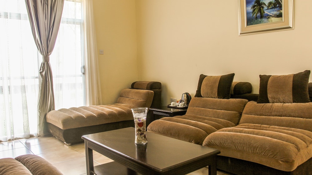 Chamba Valley Exotic Hotel 30/50