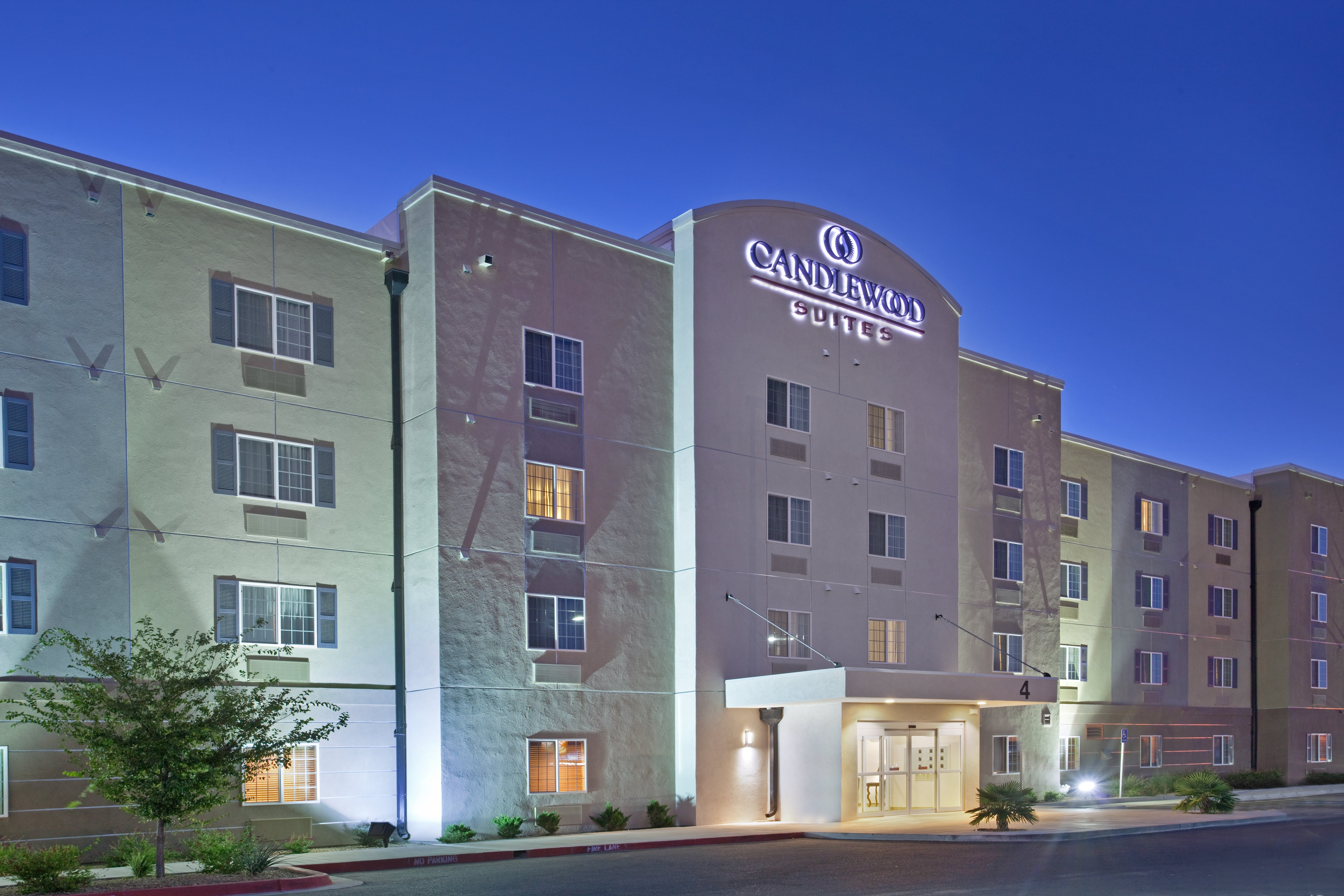 Candlewood Suites Roswell 5/50