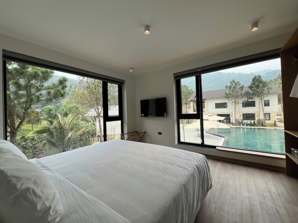 Rivana Retreat 15/46