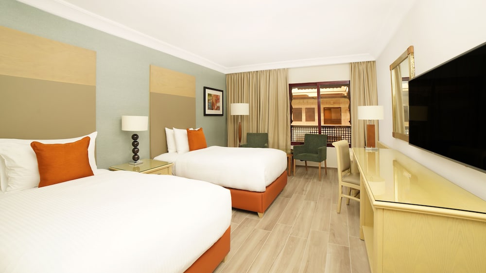 MOVENPICK RESORT PETRA 22/77