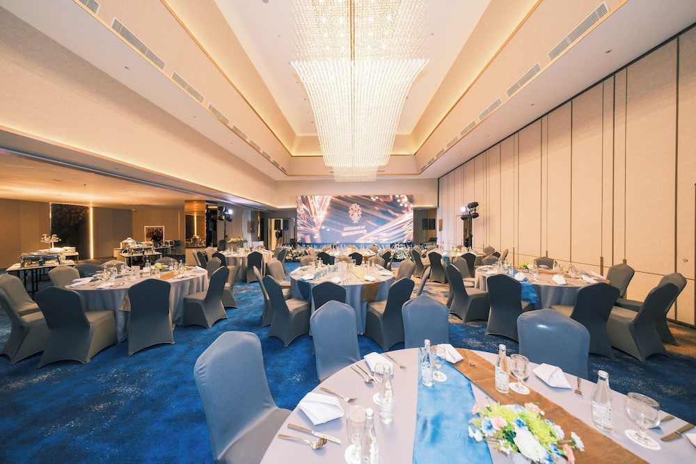 The All - Suite Pentacity Hotel Balikpapan 33/50