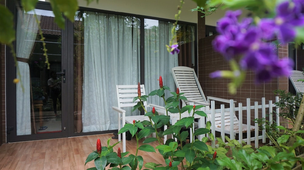 Canary Bungalow 3/50