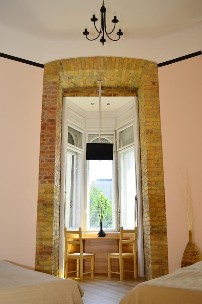 Centrooms House 47/61