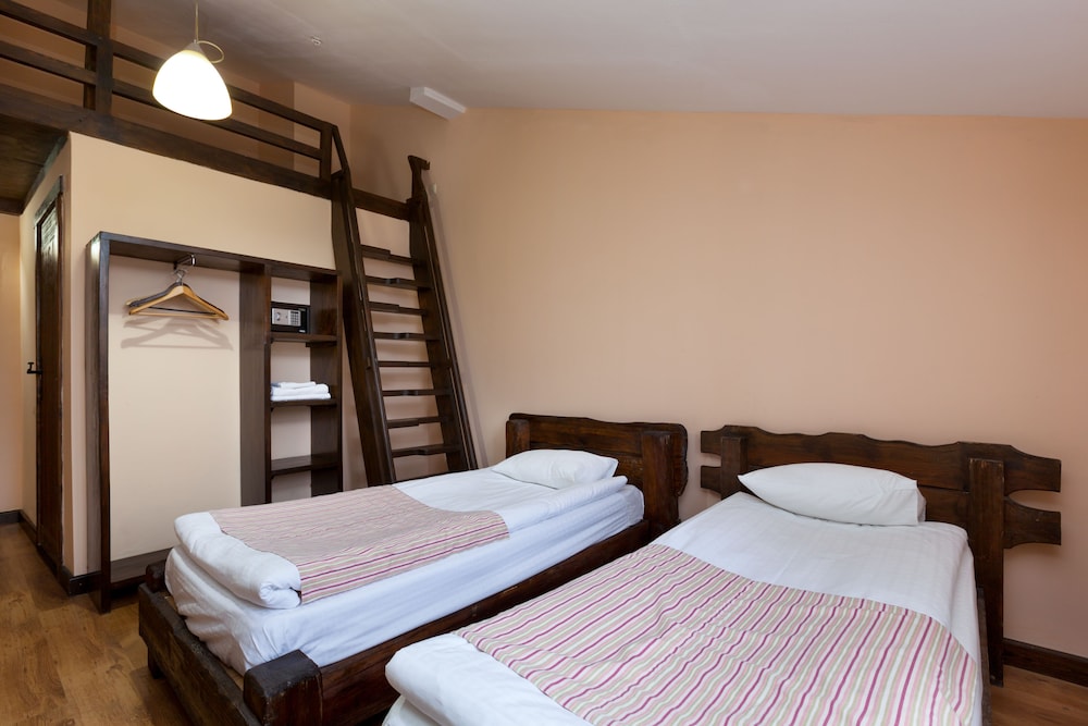 Saraichik Hotel 21/52