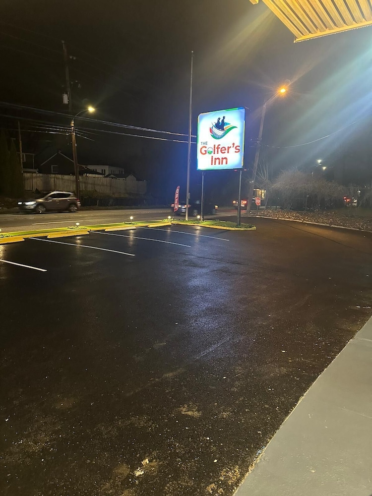 THE GOLFERS INN 23/25