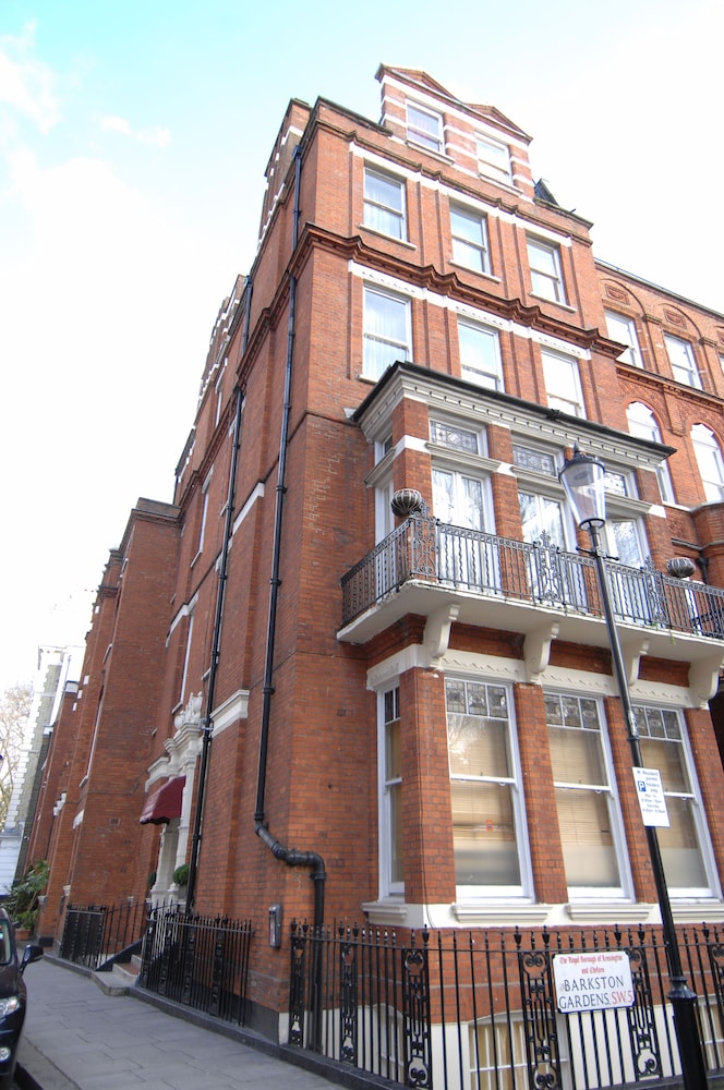 The Londonears Hostel
