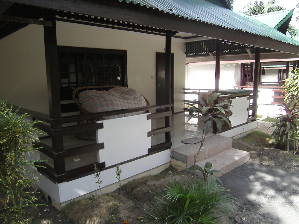 Seashore Beach Resort 7/58
