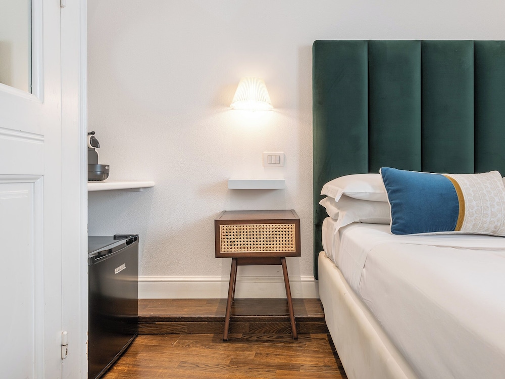 Cagliari Boutique Rooms And Suites 34/50