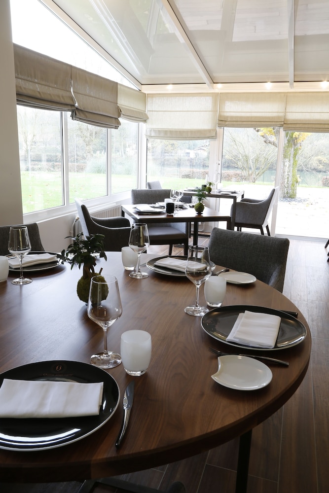 Hotel Le Quincangrogne 44/56