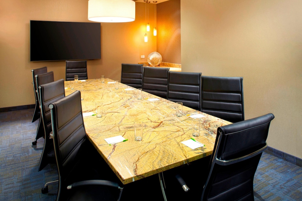 Courtyard by Marriott Knoxville West/Bearden 39/42