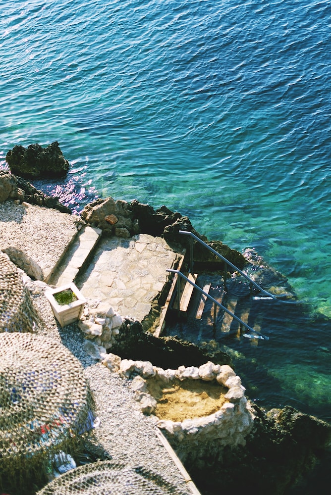 Karalis Beach 26/32