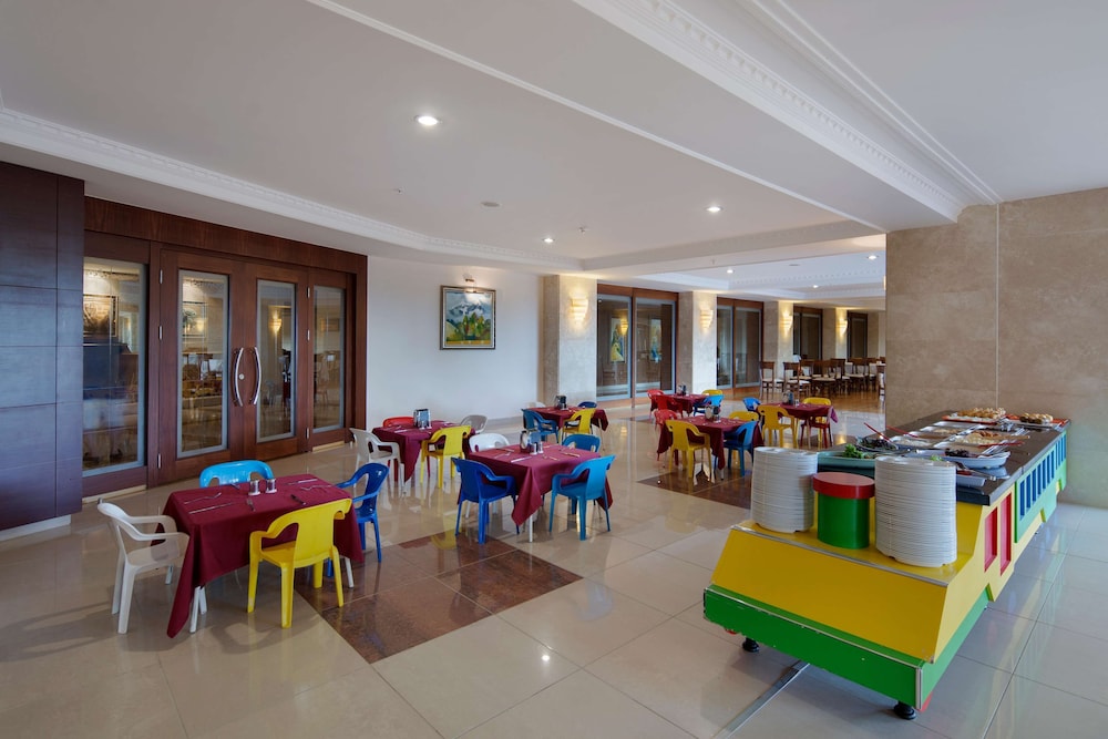 Saphir Resort Spa Hotel 38/48