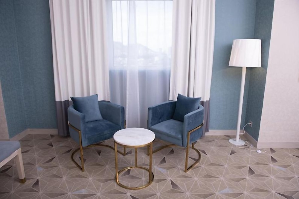 RODINA Hotel 39/49