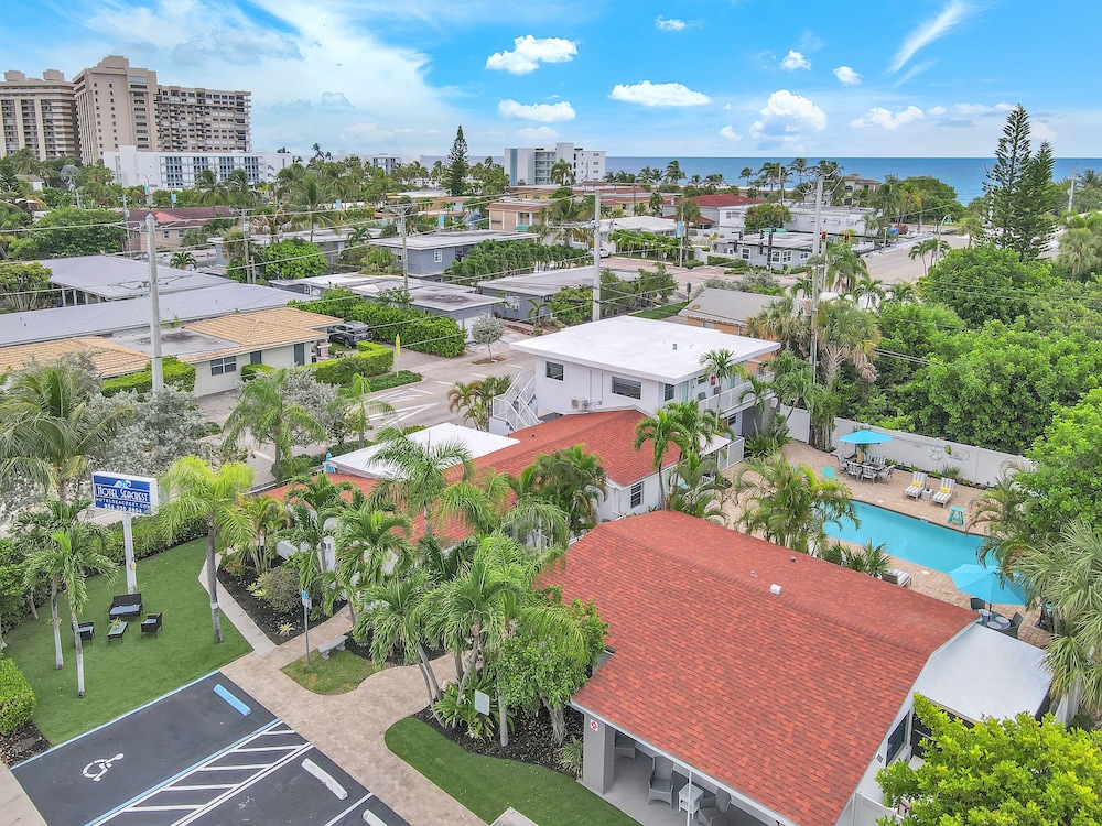 Hotel Seacrest 54/60
