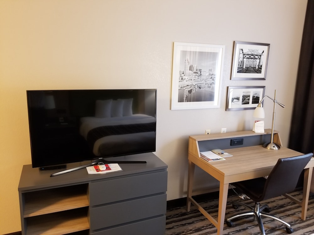 Country Inn Suites By Radisson Nashville Airport East Tn 23/28