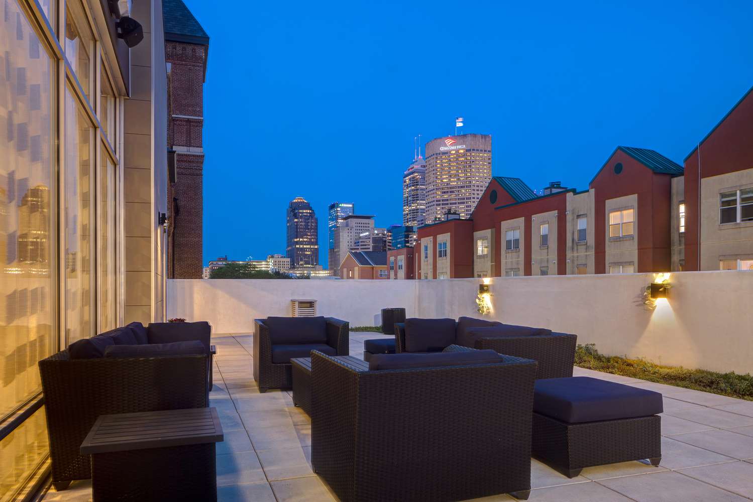 Homewood Suites by Hilton Indianapolis Downtown IUPUI 31/33