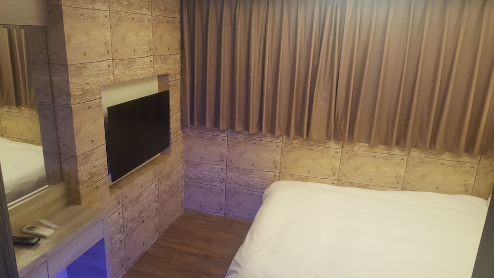 Honey Prince Hotel 22/36