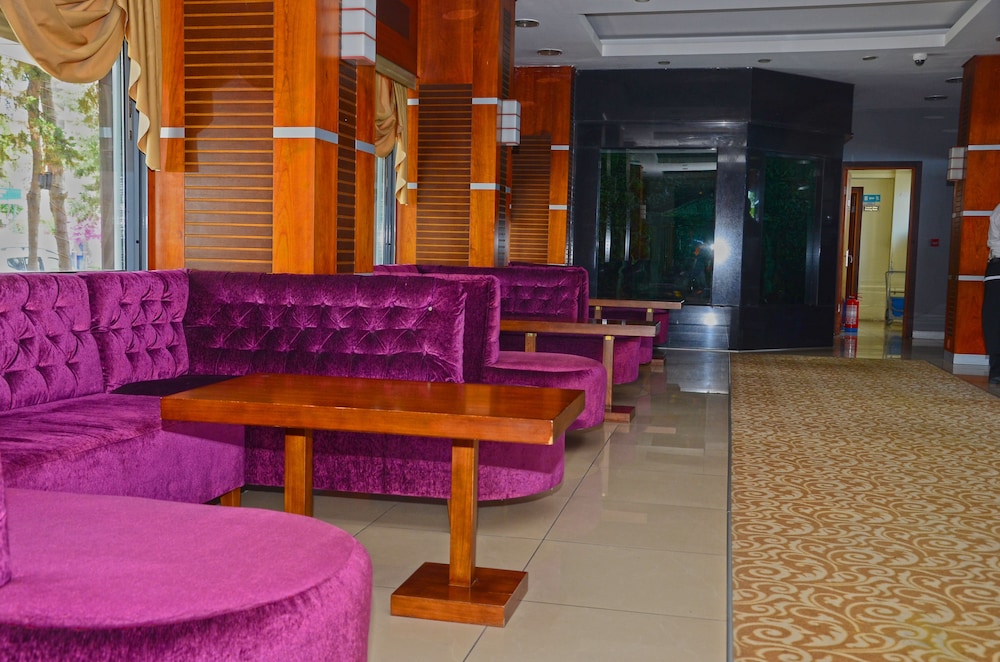 Lara Hotel 36/61