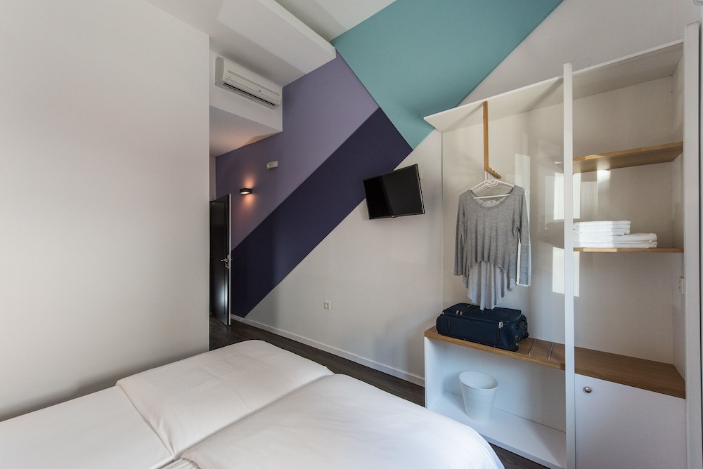 Cocoon City Hostel 20/50