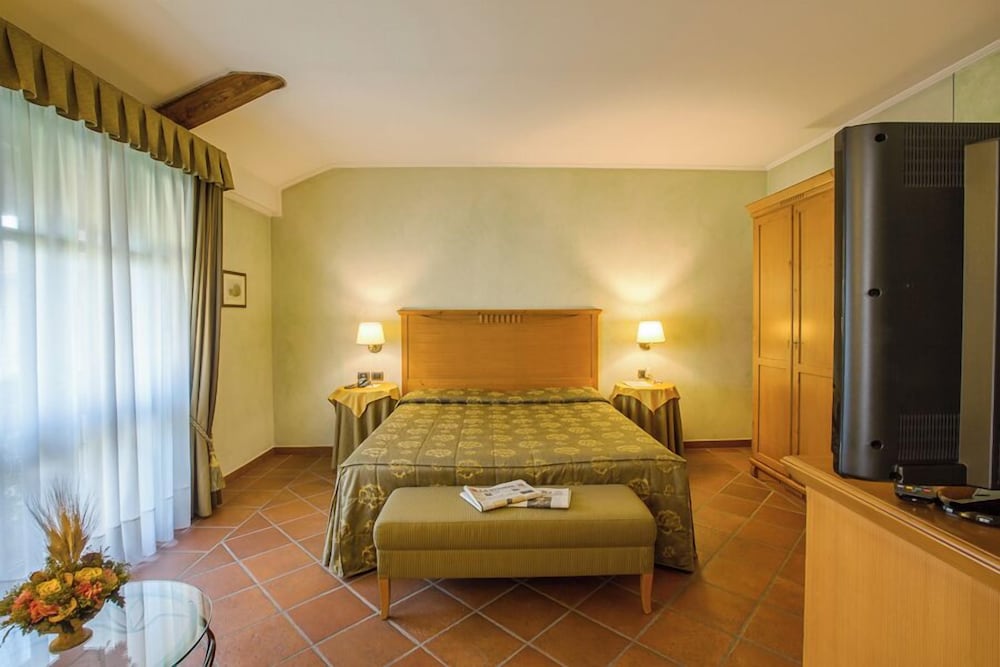 Romantik Furno 3/49