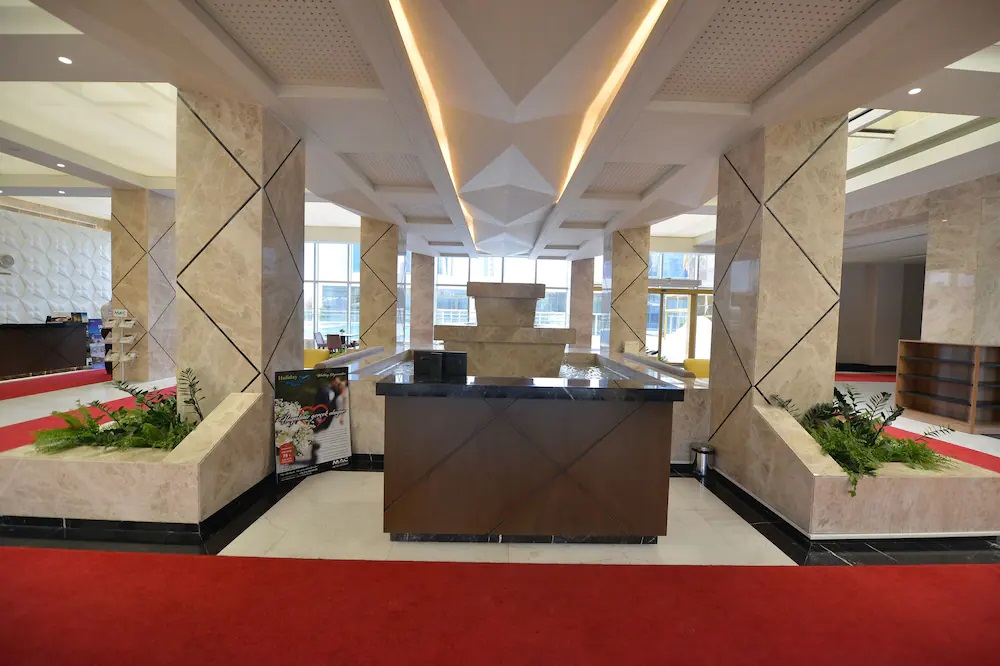 MAC HOTEL VAZO KULE 3/23