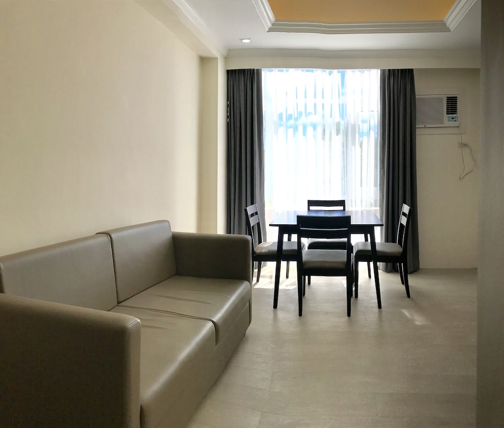 Sotogrande Hotel Iloilo 40/67