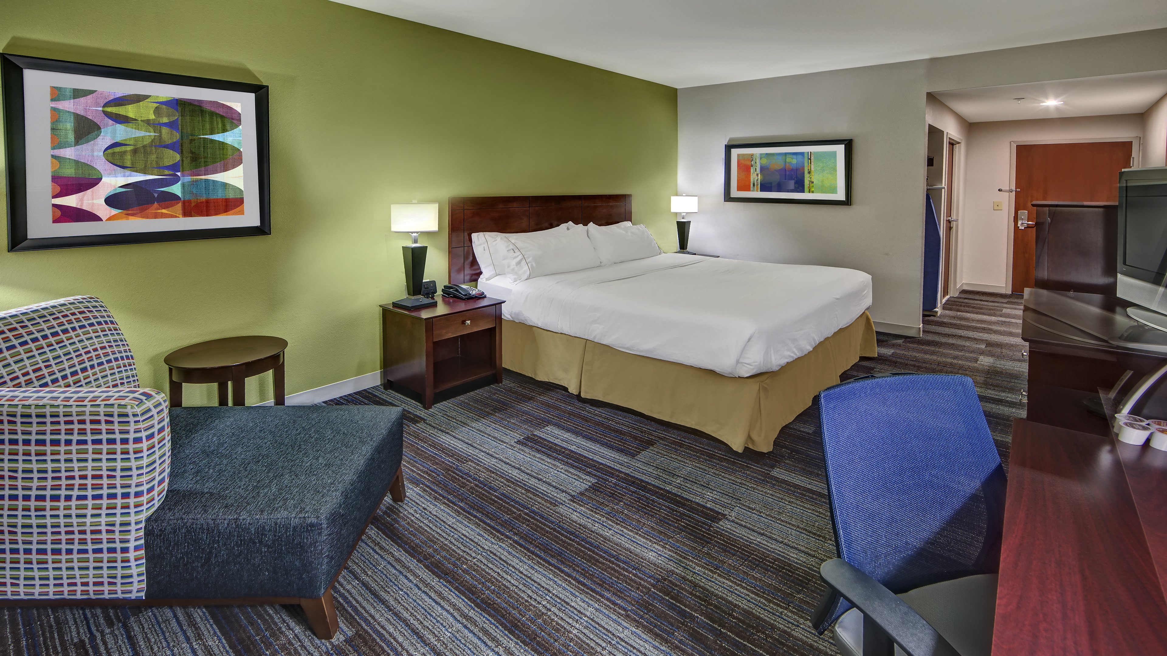 Leisure, King Bed