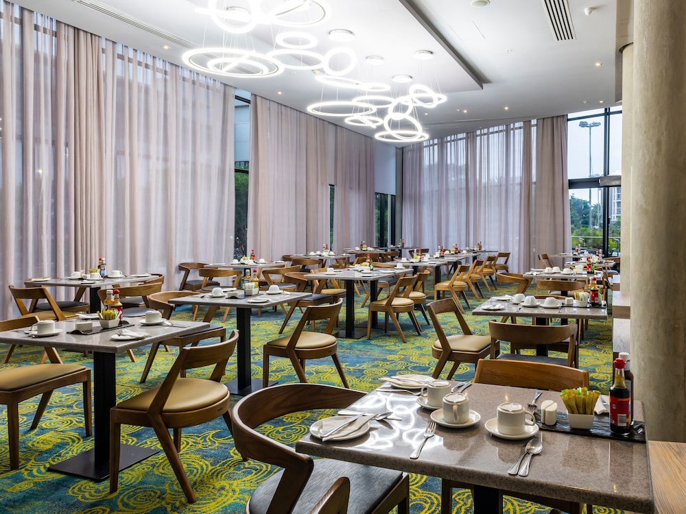 aha Gateway Hotel 22/34