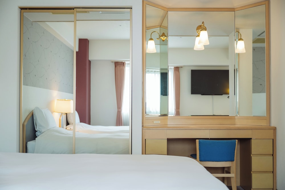 Nest Hotel Matsuyama 28/68