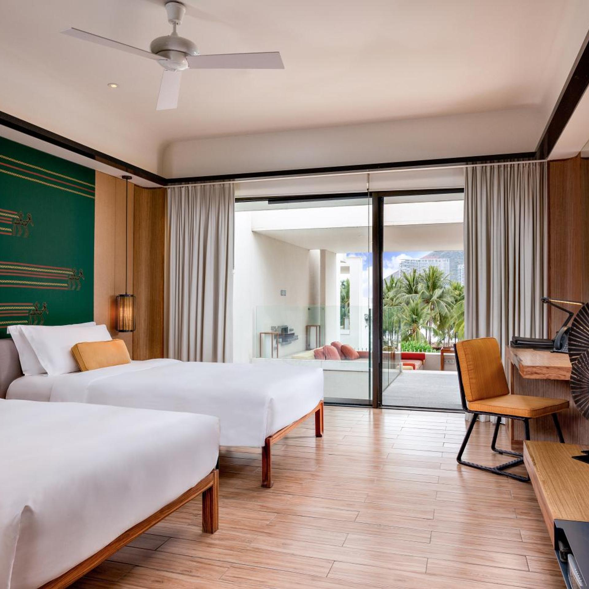 Upgrade, Classic, King Bed