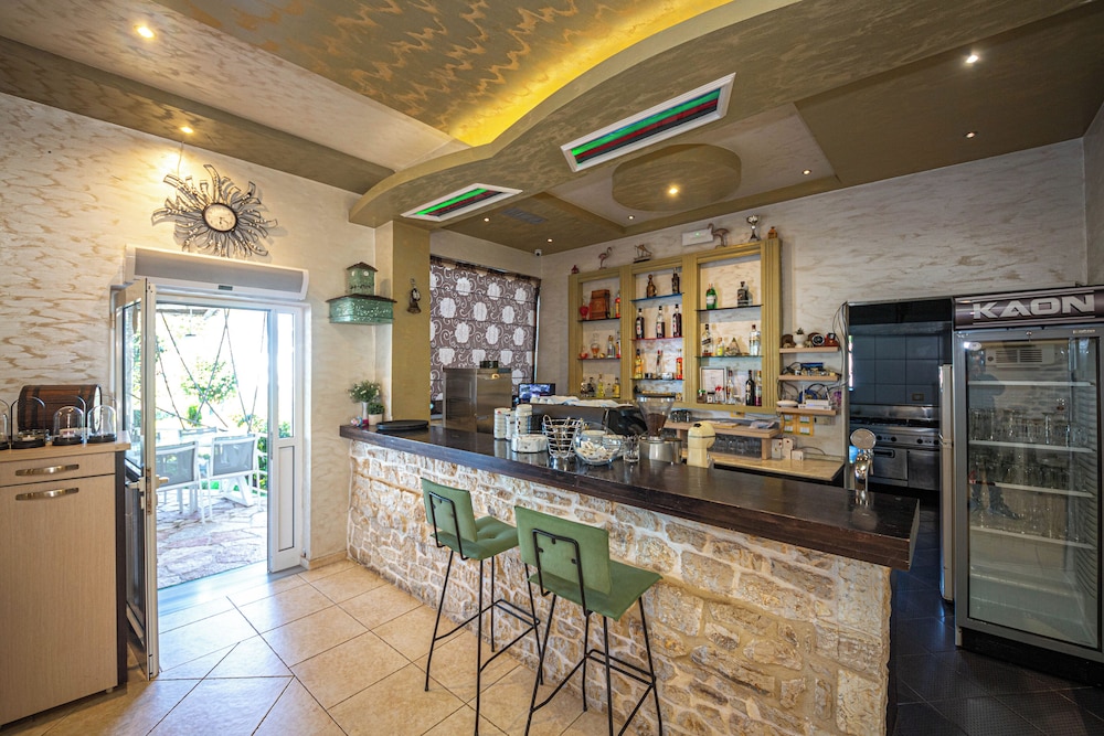 Hotel Murati 45/62