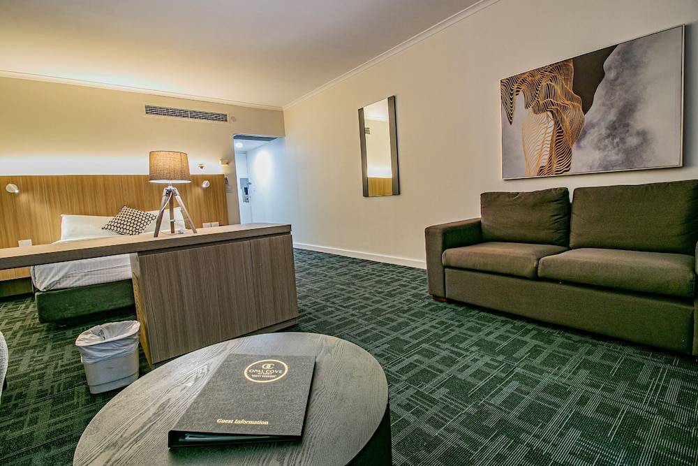Opal Cove Resort 52/72