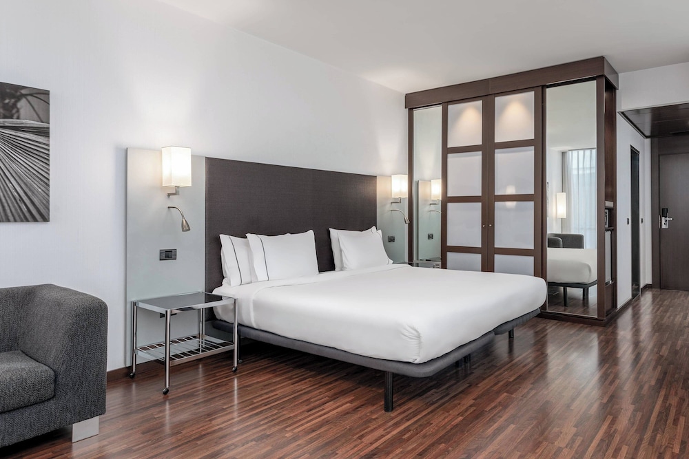 Room at Ac Hotel La Finca, POZUELO DE ALARCON