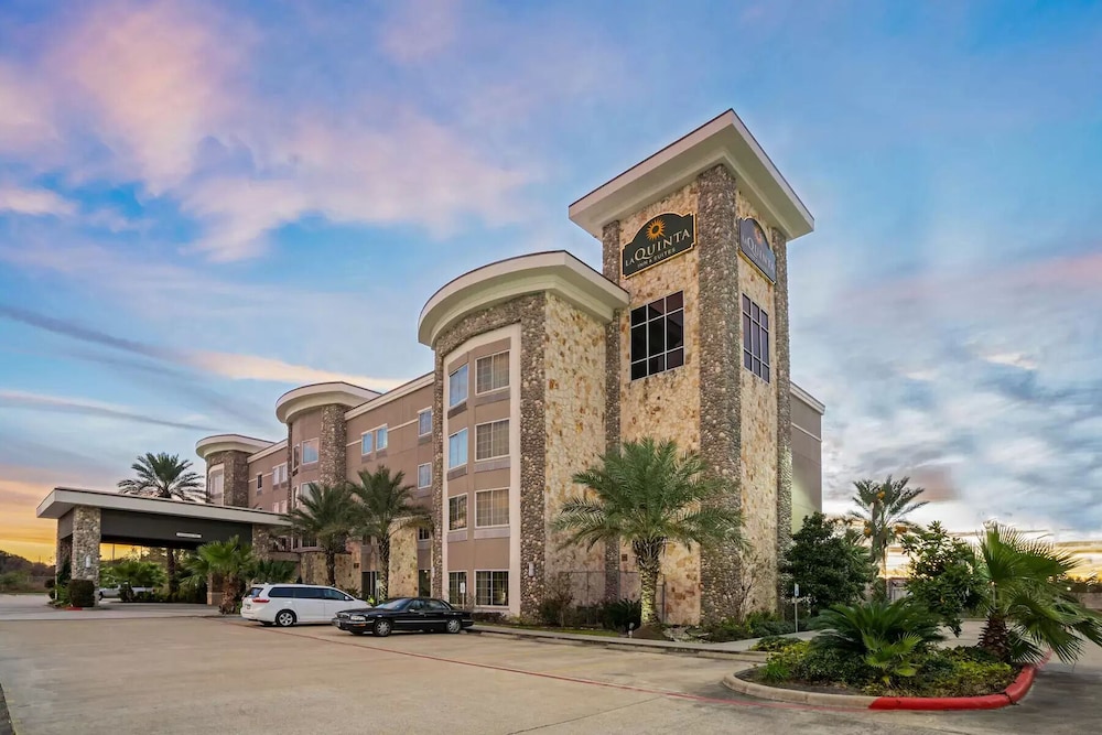 La Quinta Inn Suites Houston Willowbrook 5/61