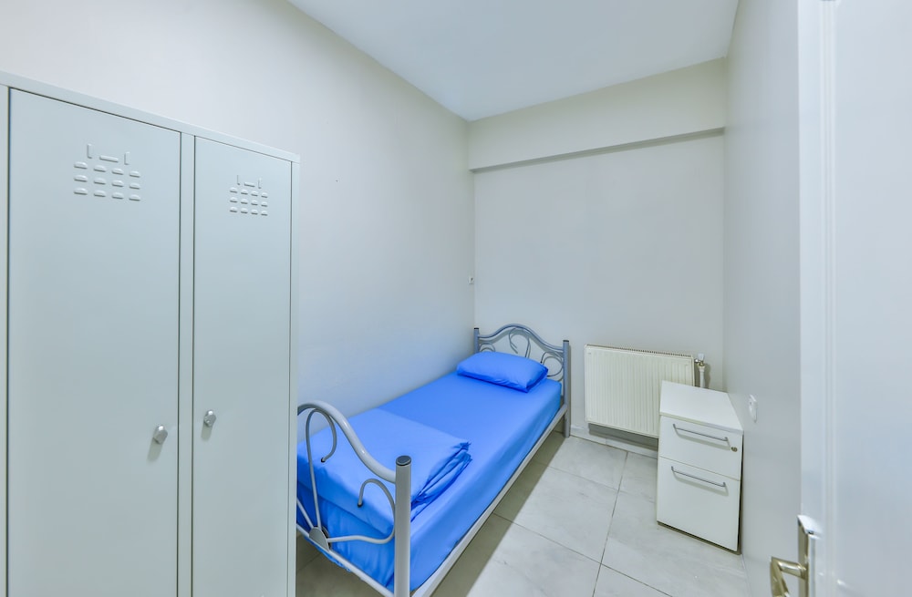 Male Dorm, Economy, Single, Single Bed, No Window