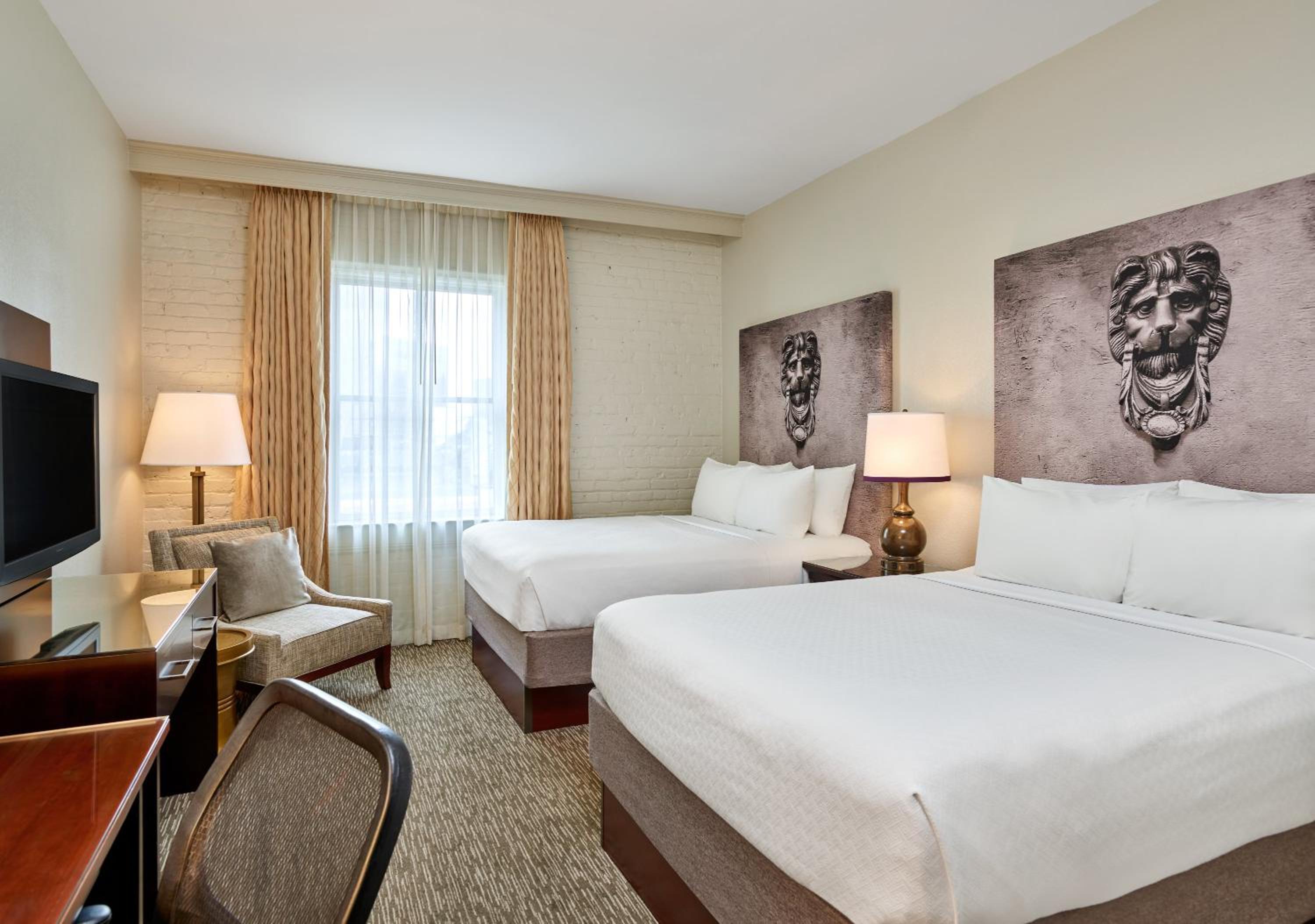 Standard, 2 Queen Beds, Street View