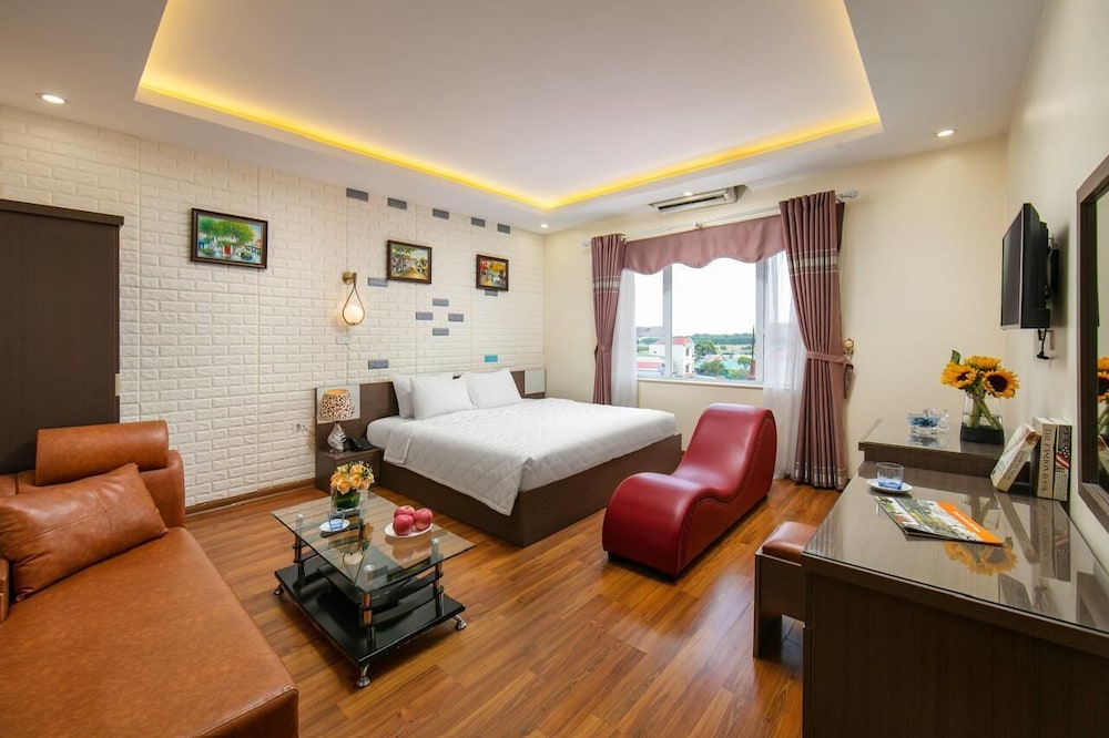 New Airport Hotel 26/50