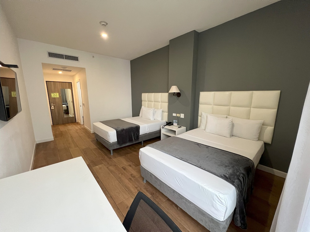 Hotel Mio Panama 19/60
