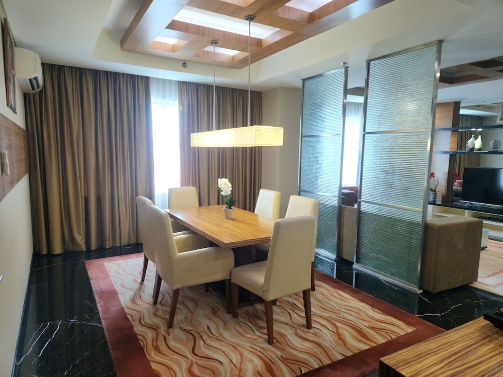NOVOTEL BALIKPAPAN 54/74