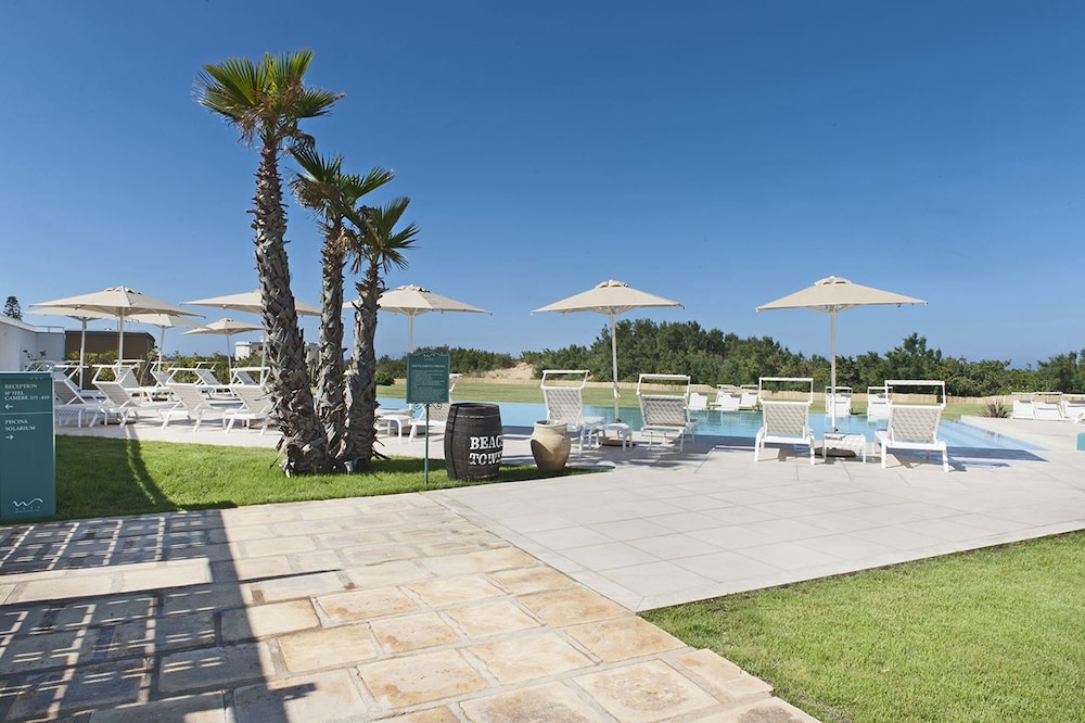 Modica Beach Resort 3/75