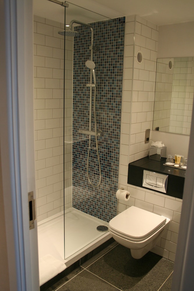Holiday Inn South Normanton M1 Jct 28 30/83