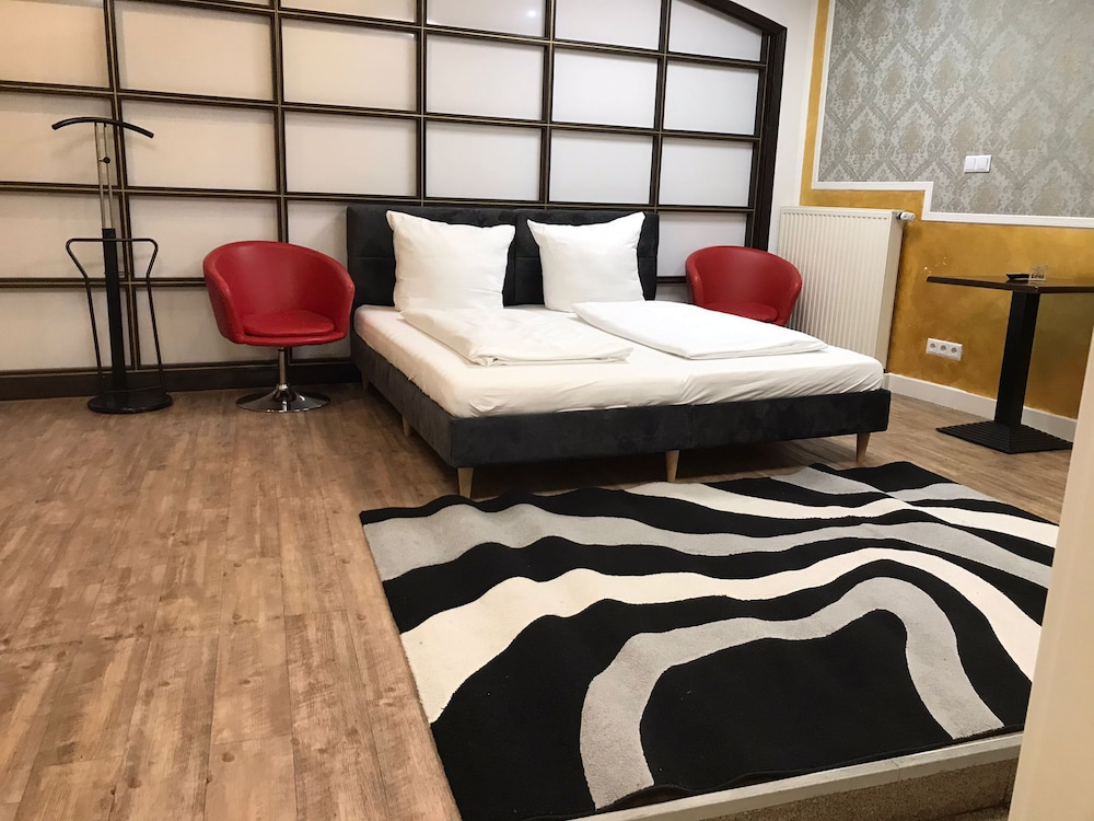 Hotel Glockengasse 7/28