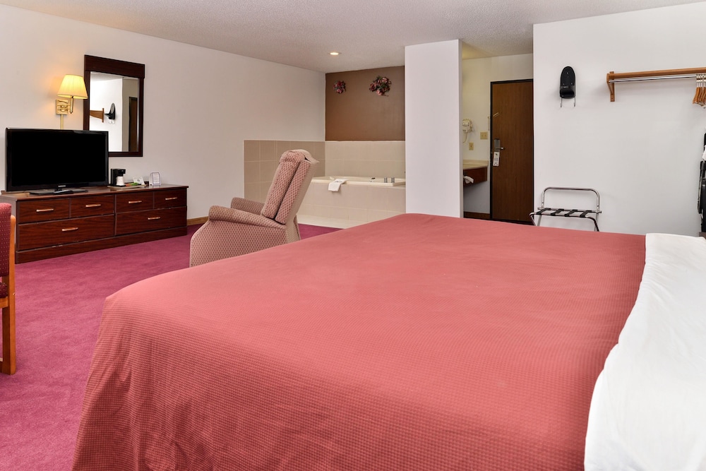 Americas Best Value Inn Beardstown 7/16