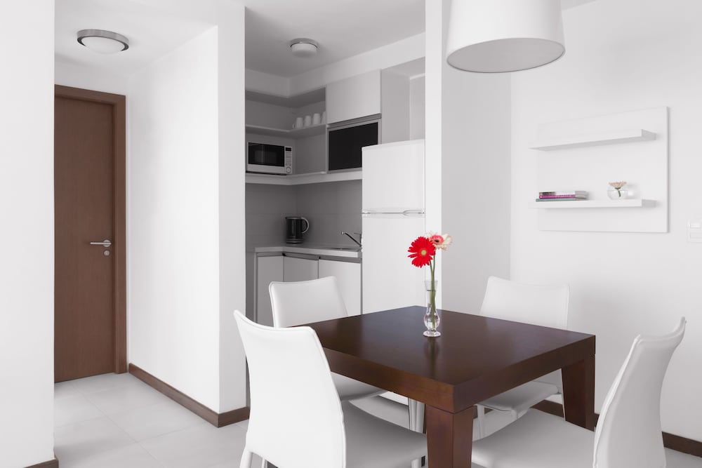Real Colonia Hotel and Suites 36/50