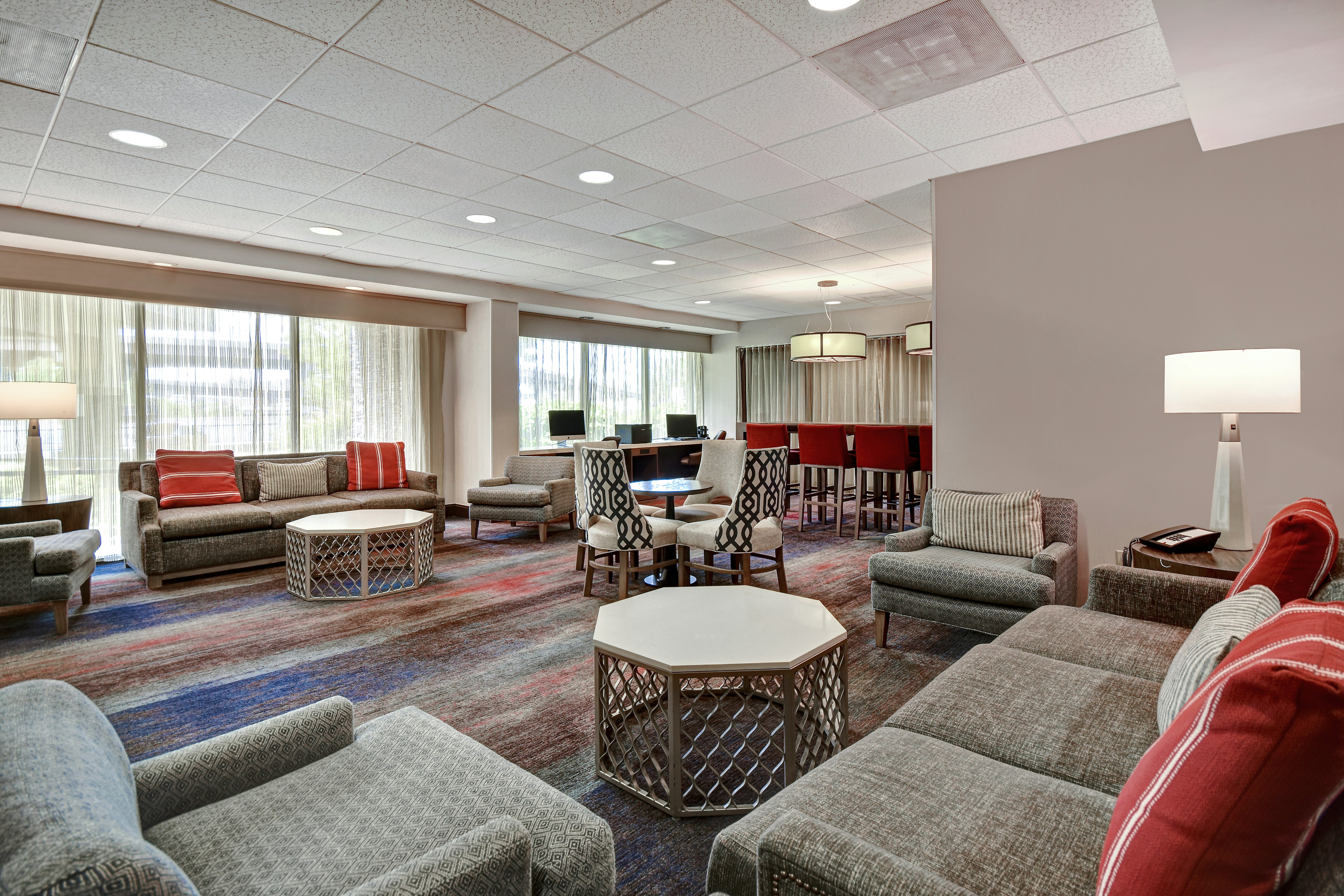 Hampton Inn & Suites Alexandria Old Town Area South 33/54