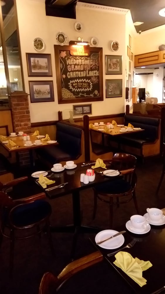 Royal Hotel Ladysmith 22/41