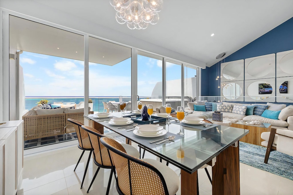Blue Residences Aruba 67/83