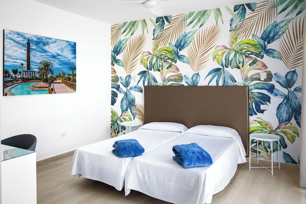 Hotel Valencia 25/55
