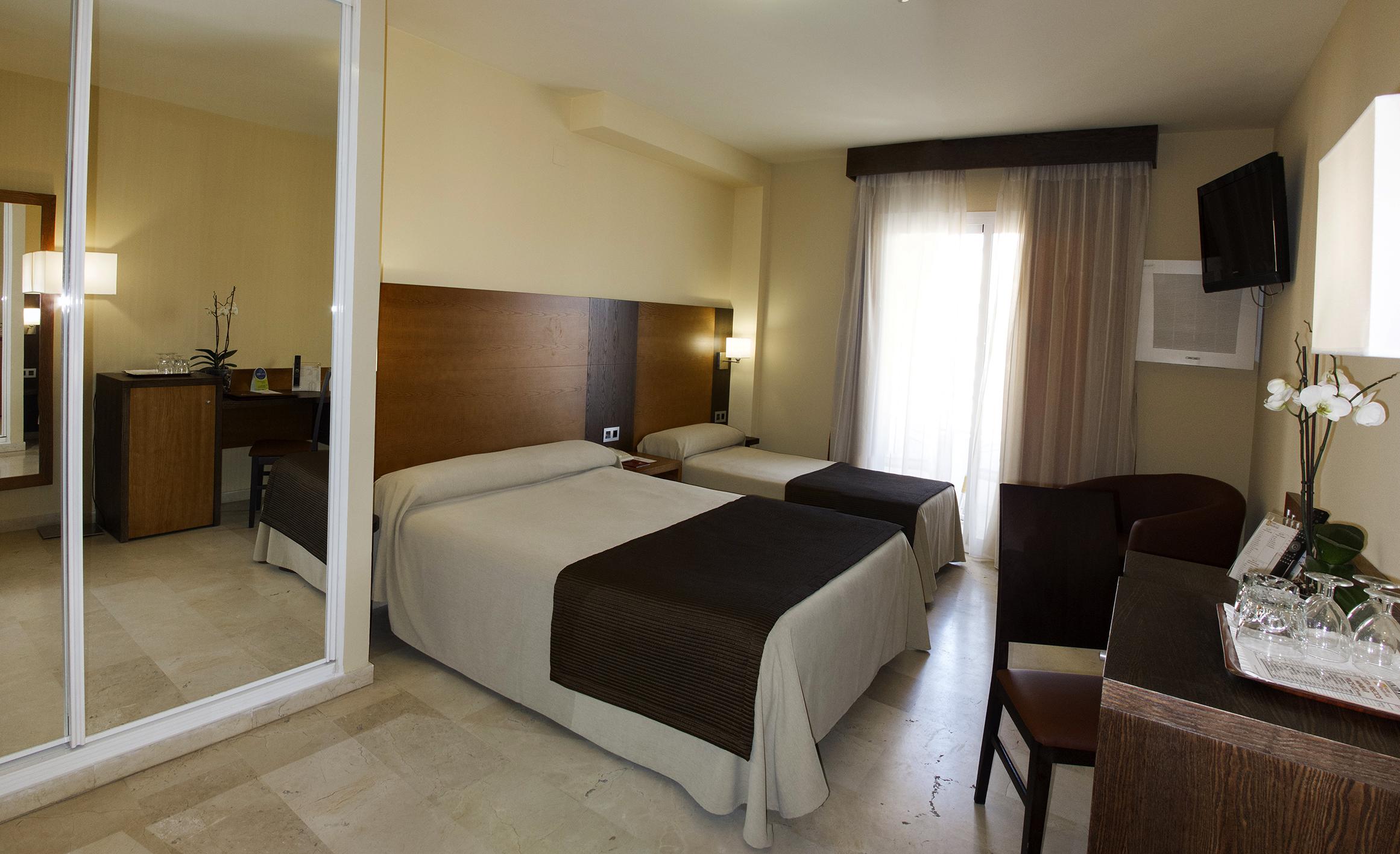 Room, Double Bed, City View, Balcony or Terrace