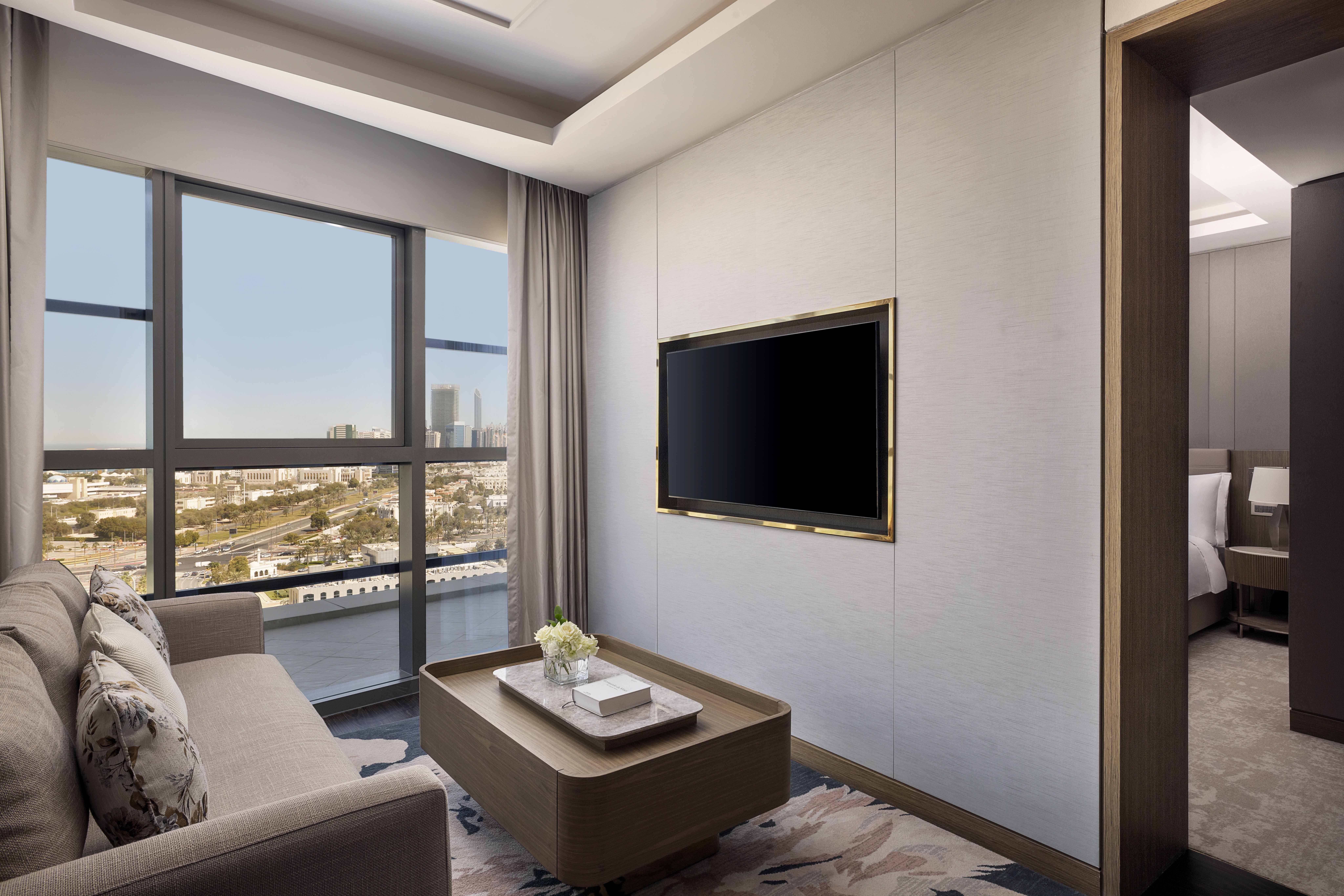 INTERCONTINENTAL ABU DHABI RESIDENCE 34/65